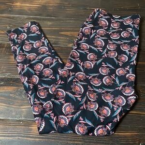 TC NWOT LuLaRoe Leggings G01 6372